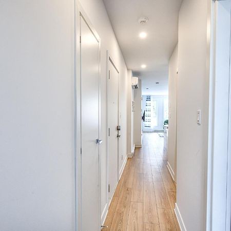 Beautiful & New! Renovated For Your Style Comfort Apartment Montreal Bagian luar foto