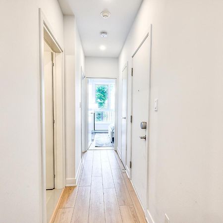 Beautiful & New! Renovated For Your Style Comfort Apartment Montreal Bagian luar foto